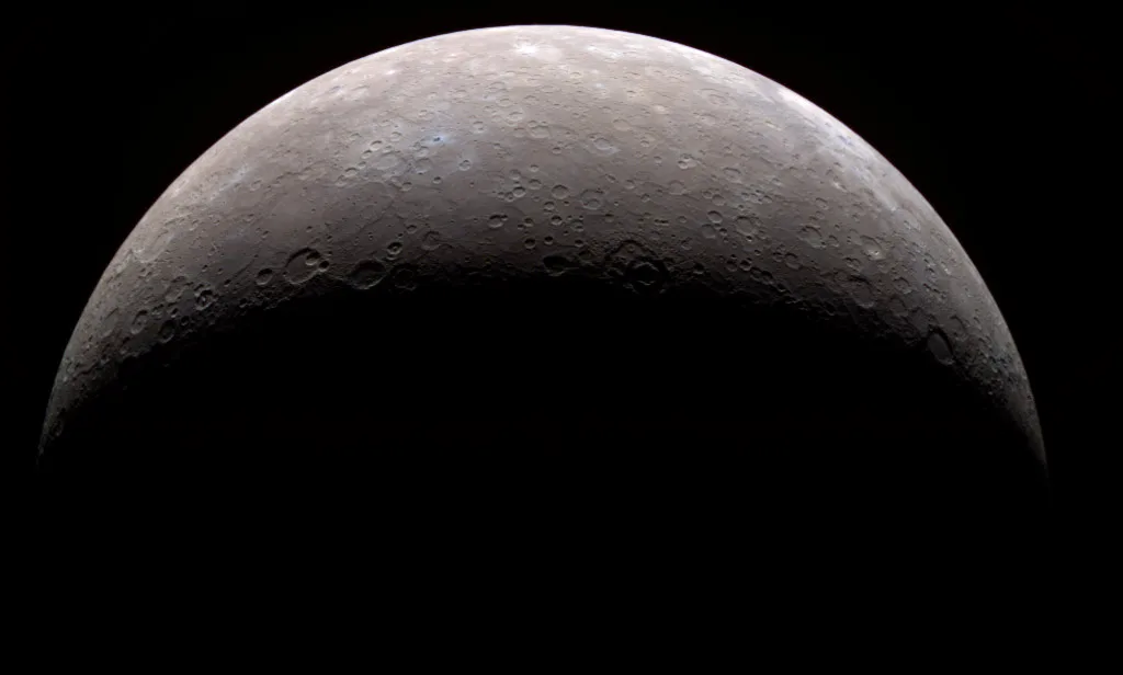 Mercurio visto por la sonda MESSENGER